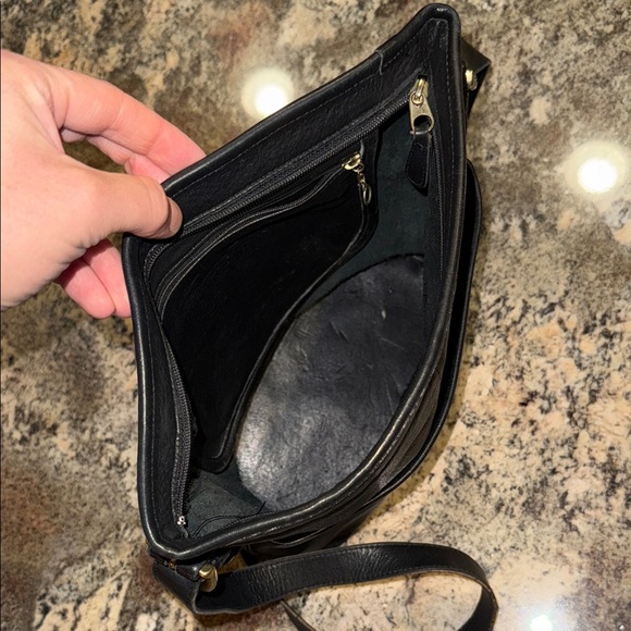 Vintage COACH BLEECKER 4153 Smooth Leather Bucket Shoulder Bag Handbag BLACK - Picture 4 of 5